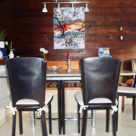 Casa Almis, * Grindelwald